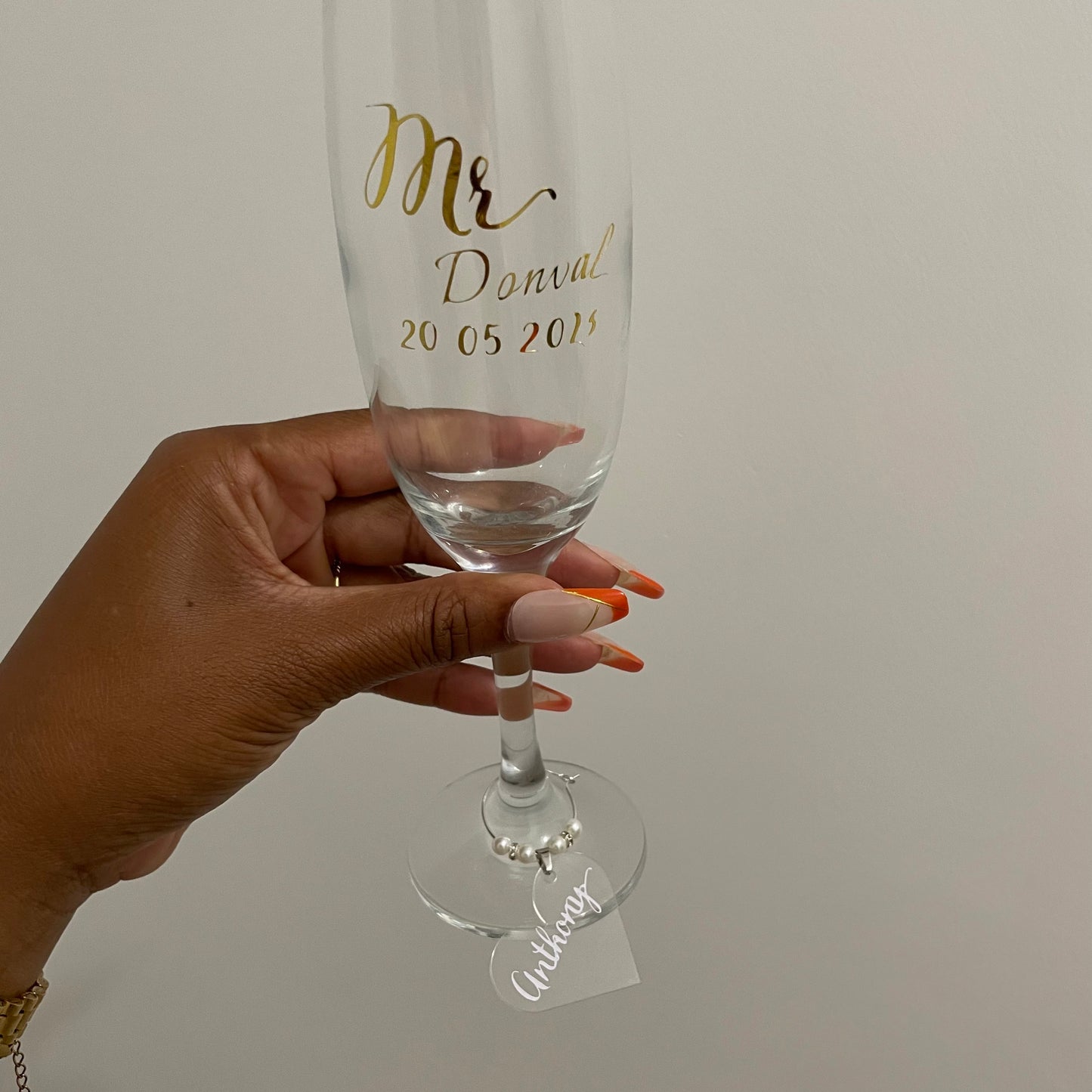 Wedding guest glass marker