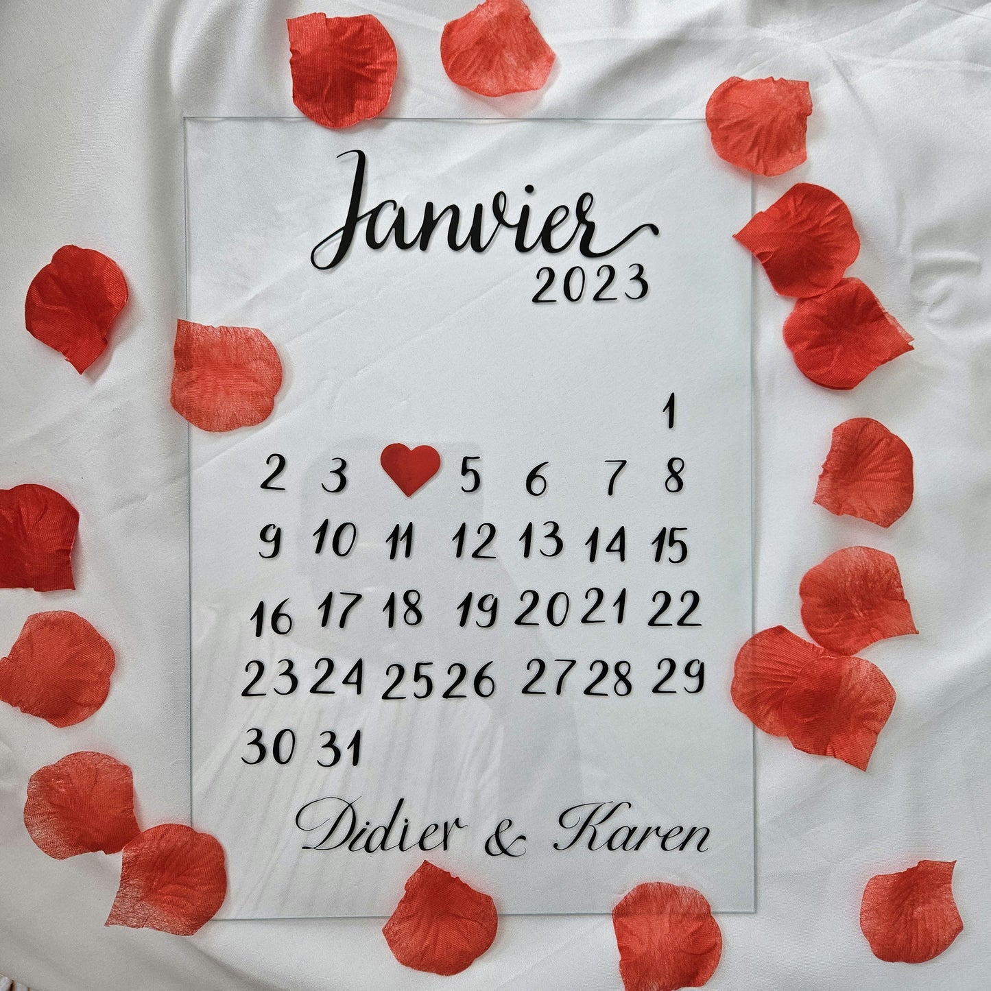 Love Date Sign