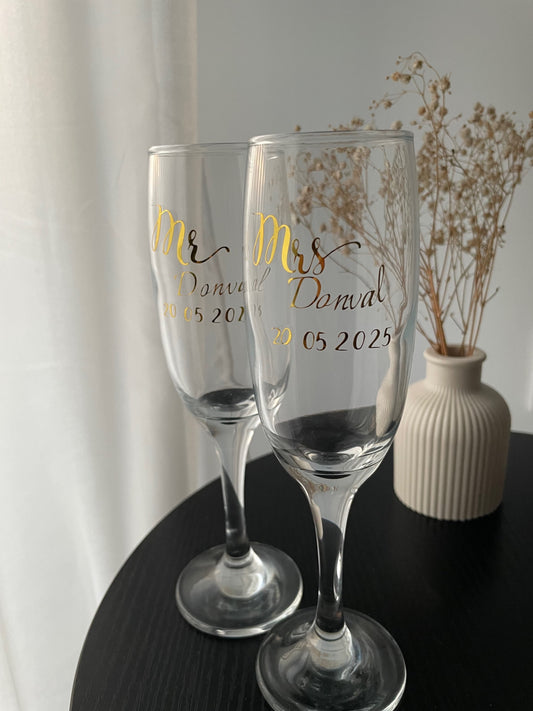 Champagne Glasses for Weddings